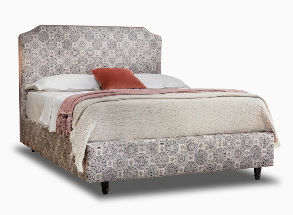 medallion-monochrome-cavalier-print-small-double-double-king-super-king-bed